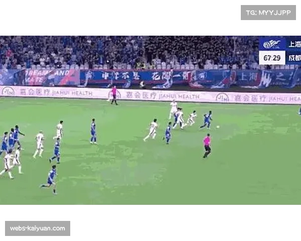 申花陈晋一任意球破僵局 年轻球员关键时刻担重任